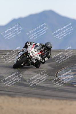 media/Nov-16-2025-Race Pace (Sun) [[8c5fa54630]]/Verified Riders/8-Turn 12 (120pm)/